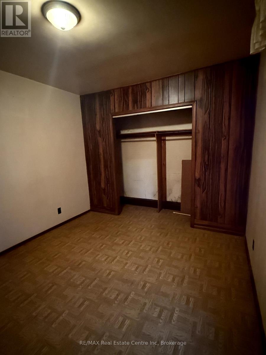 17 Emslie Street, Guelph, Ontario  N1H 3K6 - Photo 13 - X12085742