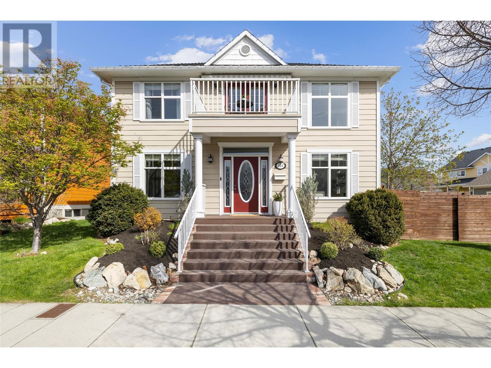 Property at 324 McCarren Avenue image 1