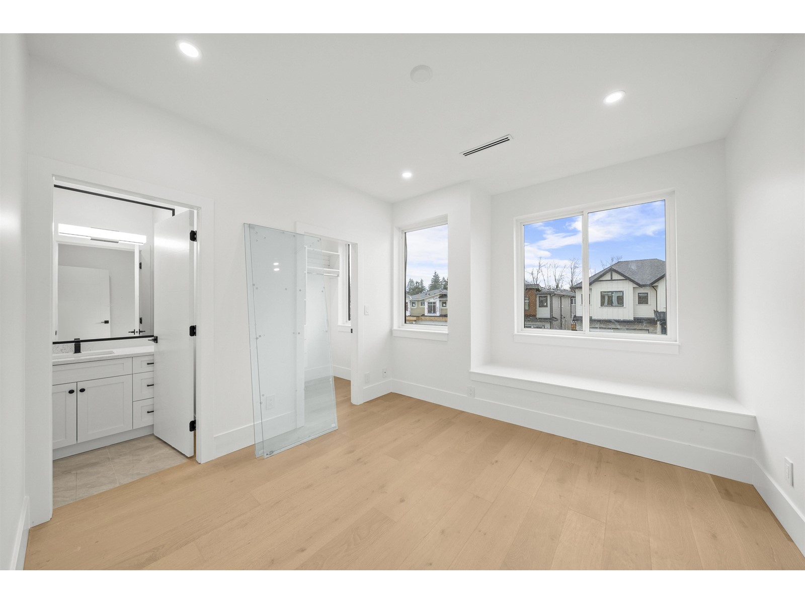 7523 205 Street, Langley, British Columbia  V2Y 3S8 - Photo 17 - R2991196