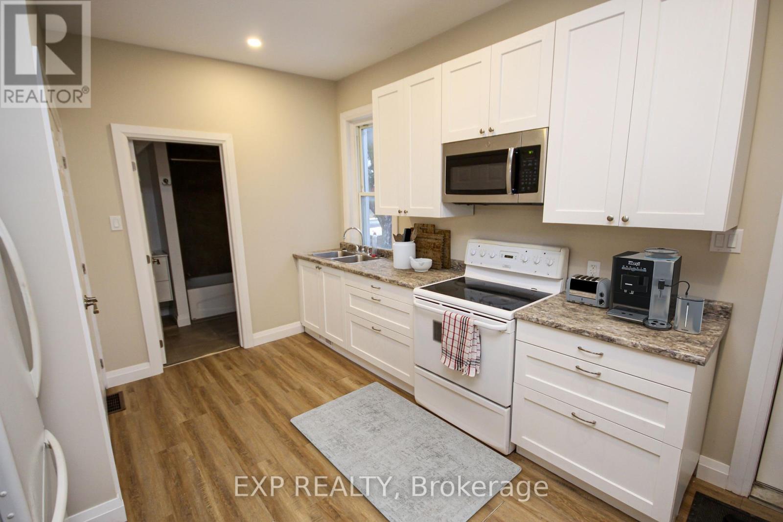 B - 3 Bergin Street E, North Stormont, Ontario  K0C 1K0 - Photo 3 - X12087638