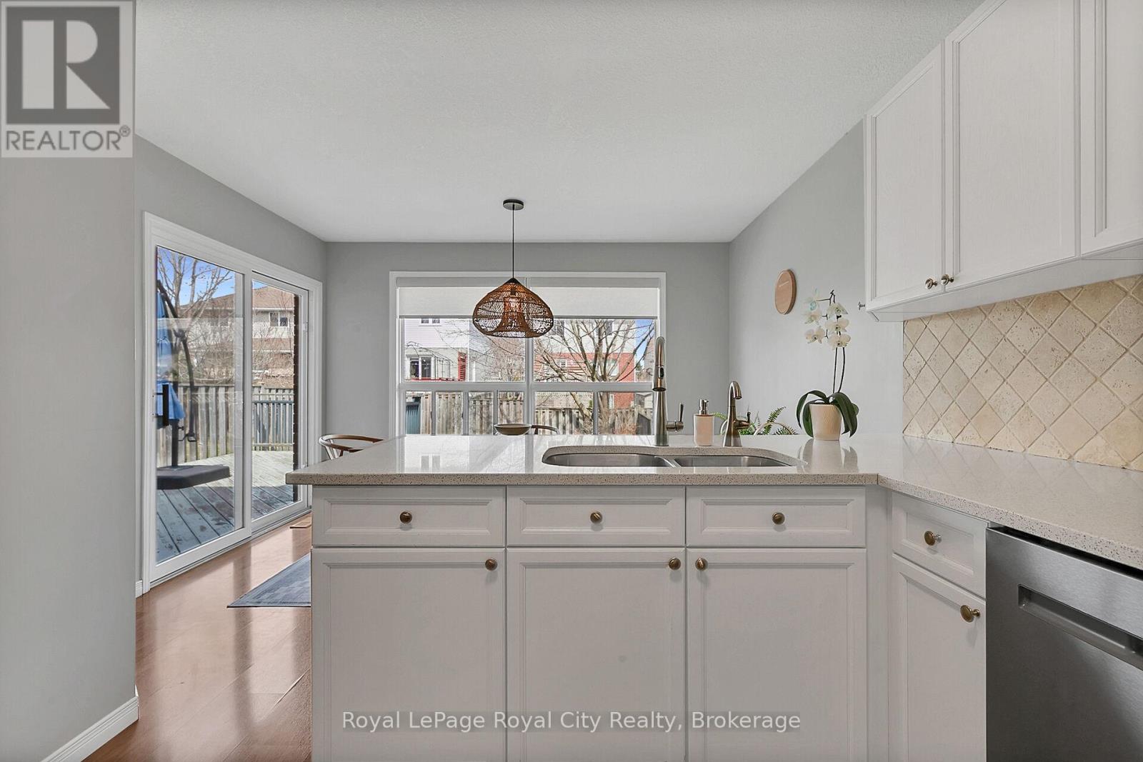 90 Milson Crescent, Guelph, Ontario  N1C 1G6 - Photo 11 - X12084112