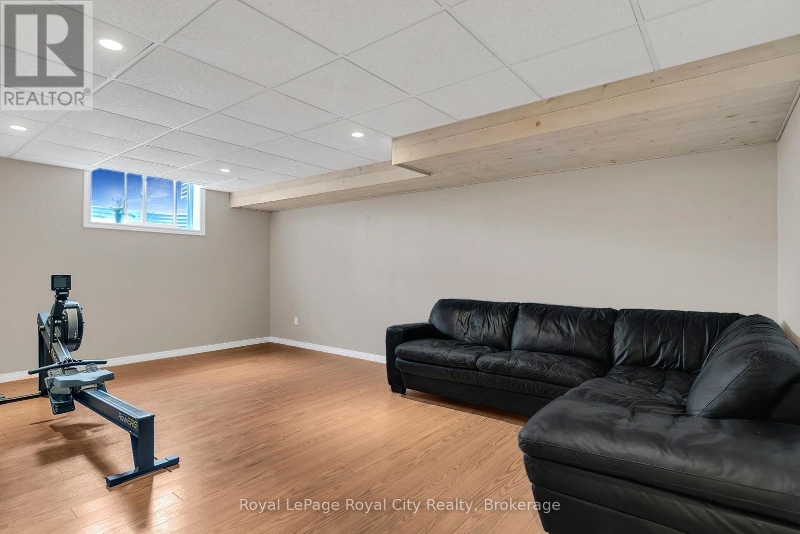 90 Milson Crescent, Guelph, Ontario  N1C 1G6 - Photo 26 - X12084112