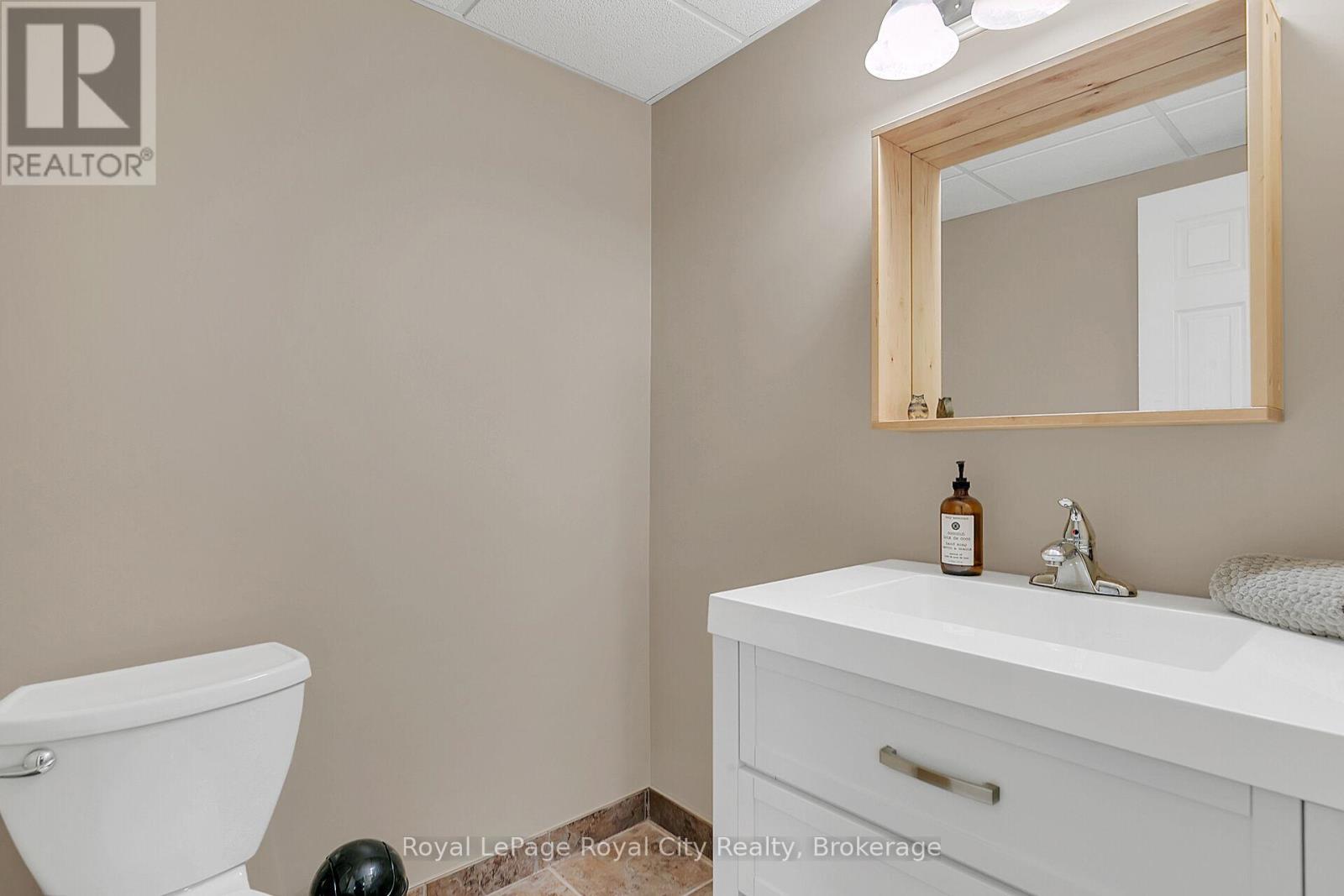 90 Milson Crescent, Guelph, Ontario  N1C 1G6 - Photo 25 - X12084112