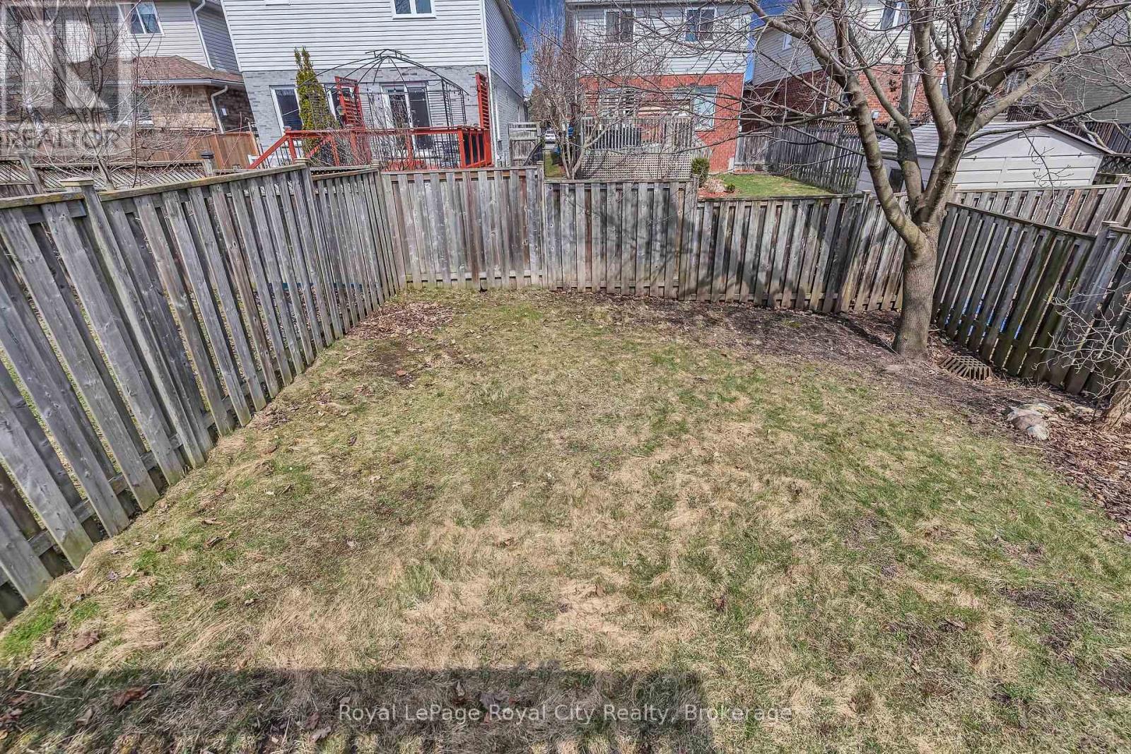 90 Milson Crescent, Guelph, Ontario  N1C 1G6 - Photo 32 - X12084112