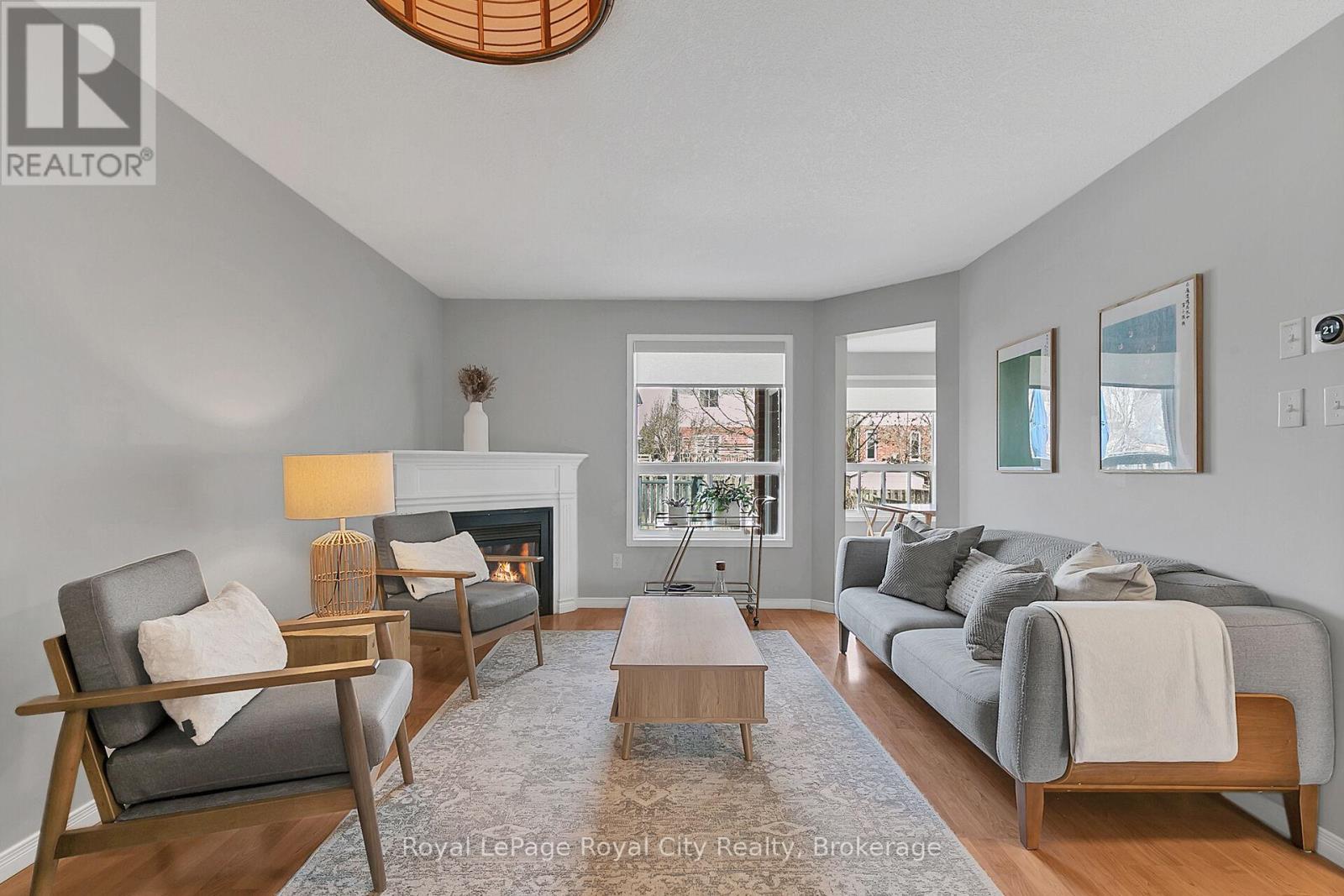 90 Milson Crescent, Guelph, Ontario  N1C 1G6 - Photo 5 - X12084112