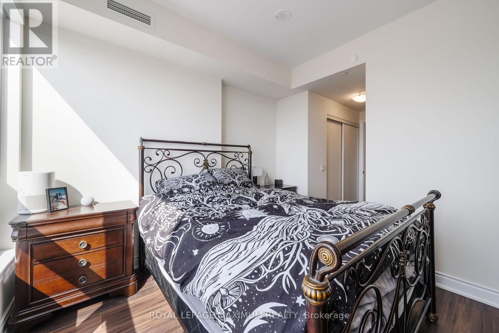 1804 - 9075 Jane Street, Vaughan (Concord), Ontario  L4K 0L7 - Photo 20 - N12087605