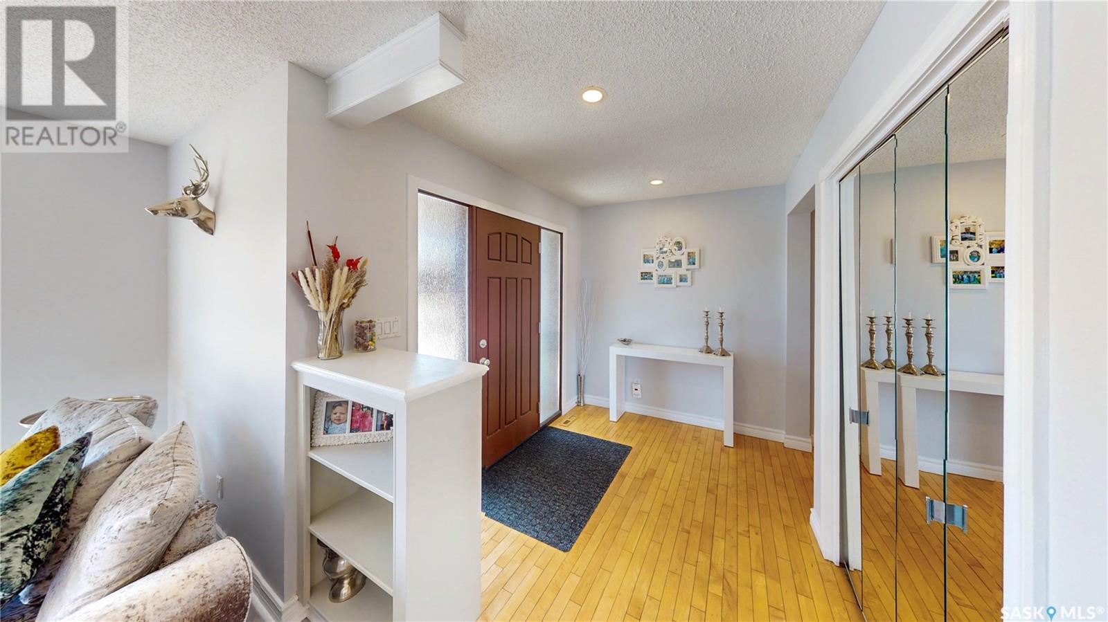 Property at 2124 TRUESDALE DRIVE E image 3