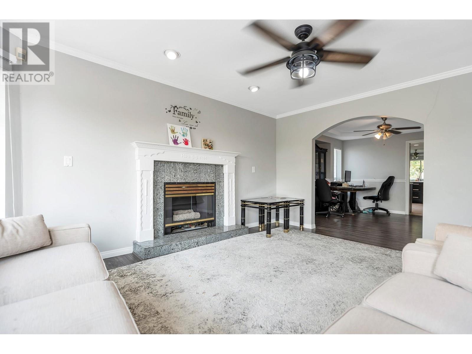 Property at 357 MCGILLIVRAY PLACE image 3