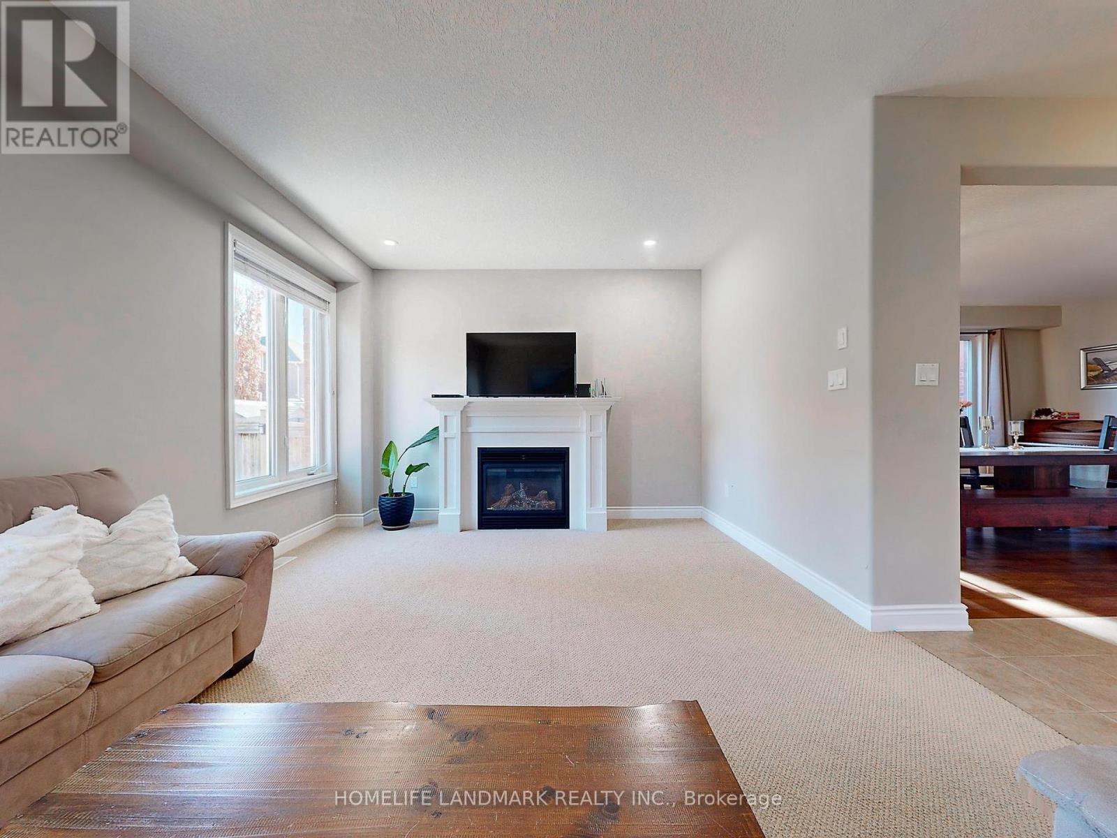 73 Graihawk Drive, Barrie, Ontario  L4N 6G7 - Photo 12 - S12087665