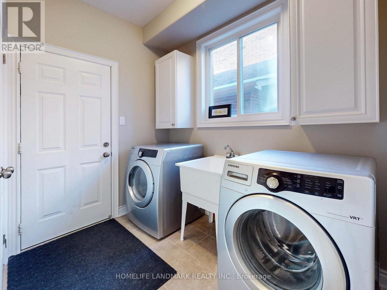 73 Graihawk Drive, Barrie, Ontario  L4N 6G7 - Photo 6 - S12087665