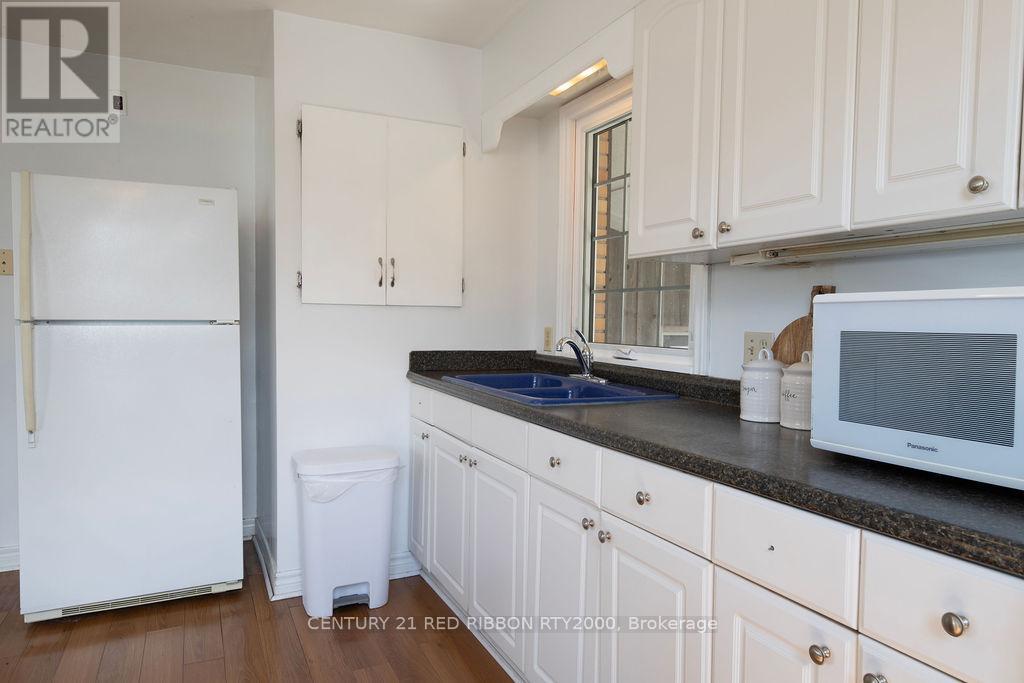 Photo 17 of 40 for 79 Egerton Street