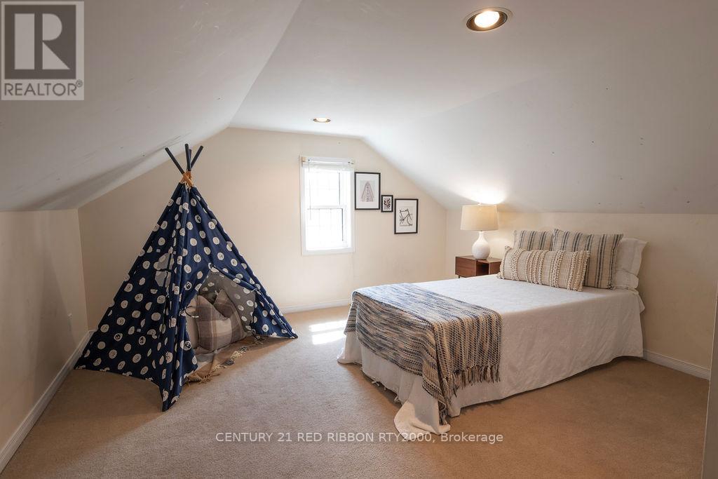 Photo 32 of 40 for 79 Egerton Street