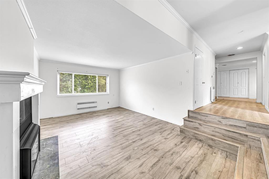 Property at 6726 133 STREET image 5