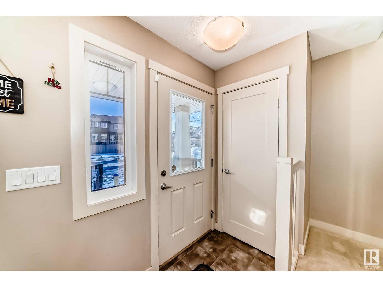 Property at 727 ALLARD BV SW image 3
