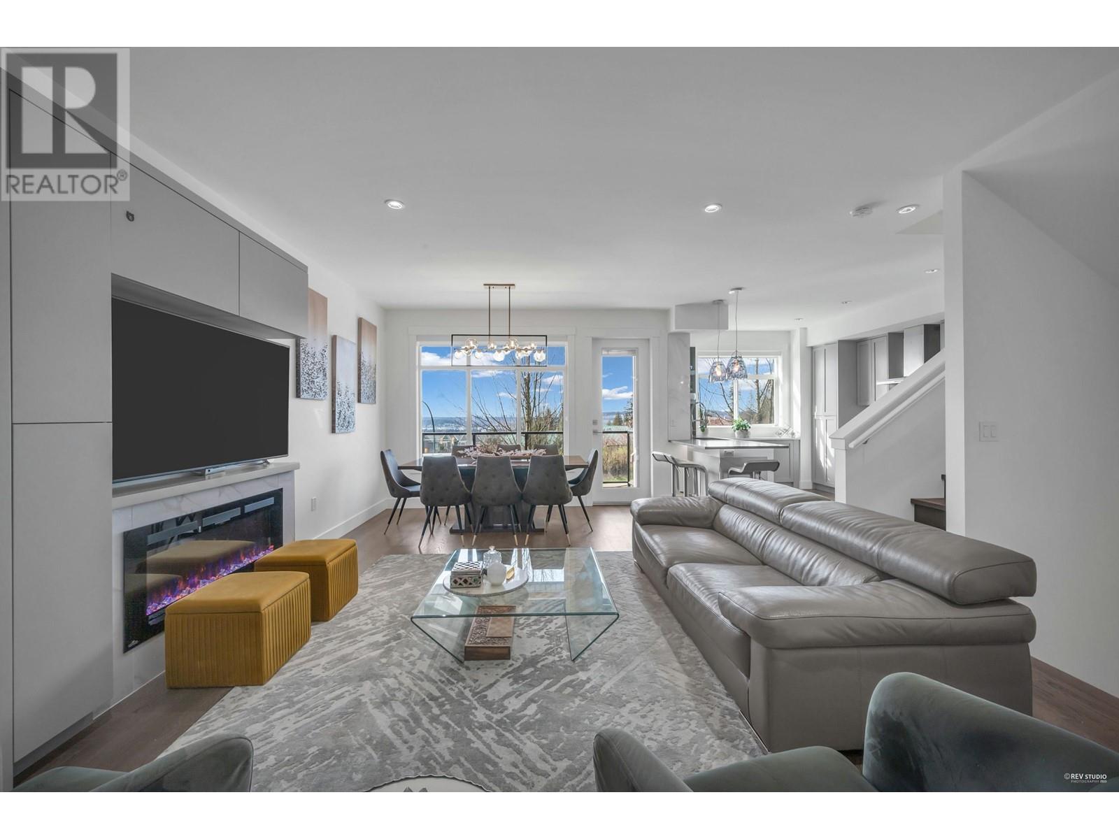 Property at 3 3535 PRINCETON AVENUE image 4