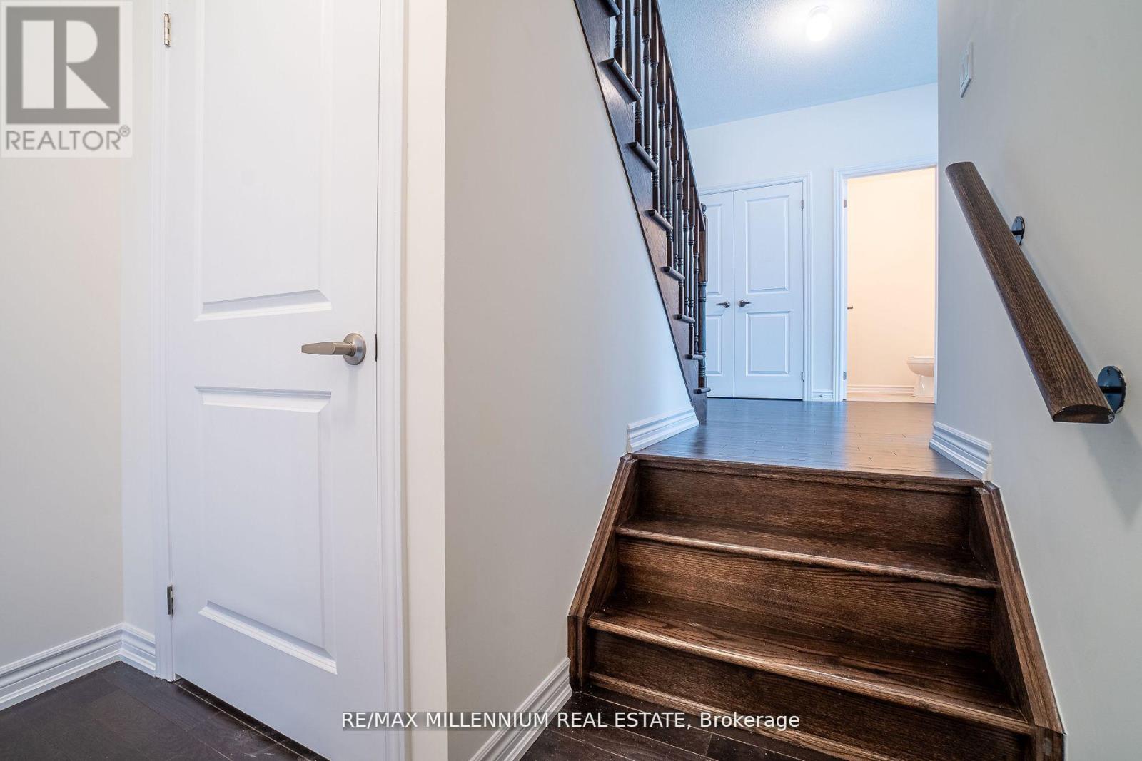 1640 Corsal Court, Innisfil, Ontario  L9S 0P8 - Photo 19 - N12087728