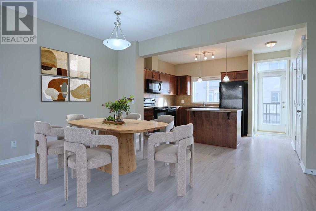 Property at 178 Kincora Heath NW image 2
