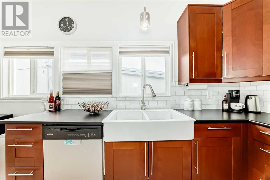 720 68 Avenue Sw, Calgary, Alberta  T2V 0N2 - Photo 20 - A2210822