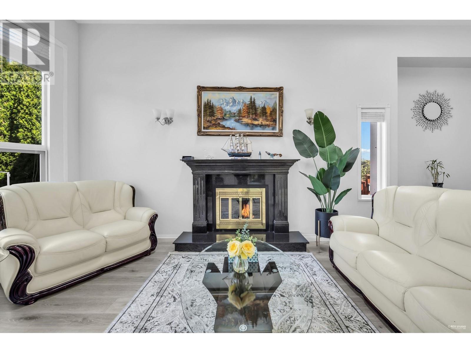 Property at 2226 DUBLIN STREET image 4