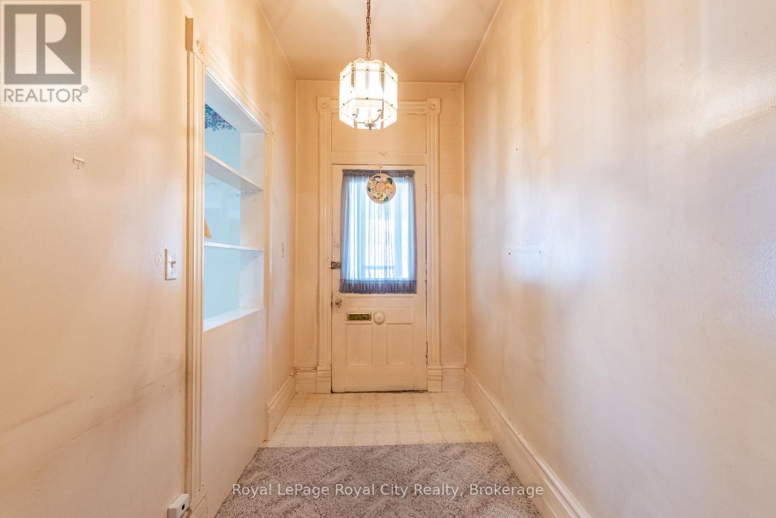 101 Dufferin Street, Guelph, Ontario  N1H 4A4 - Photo 2 - X12087737