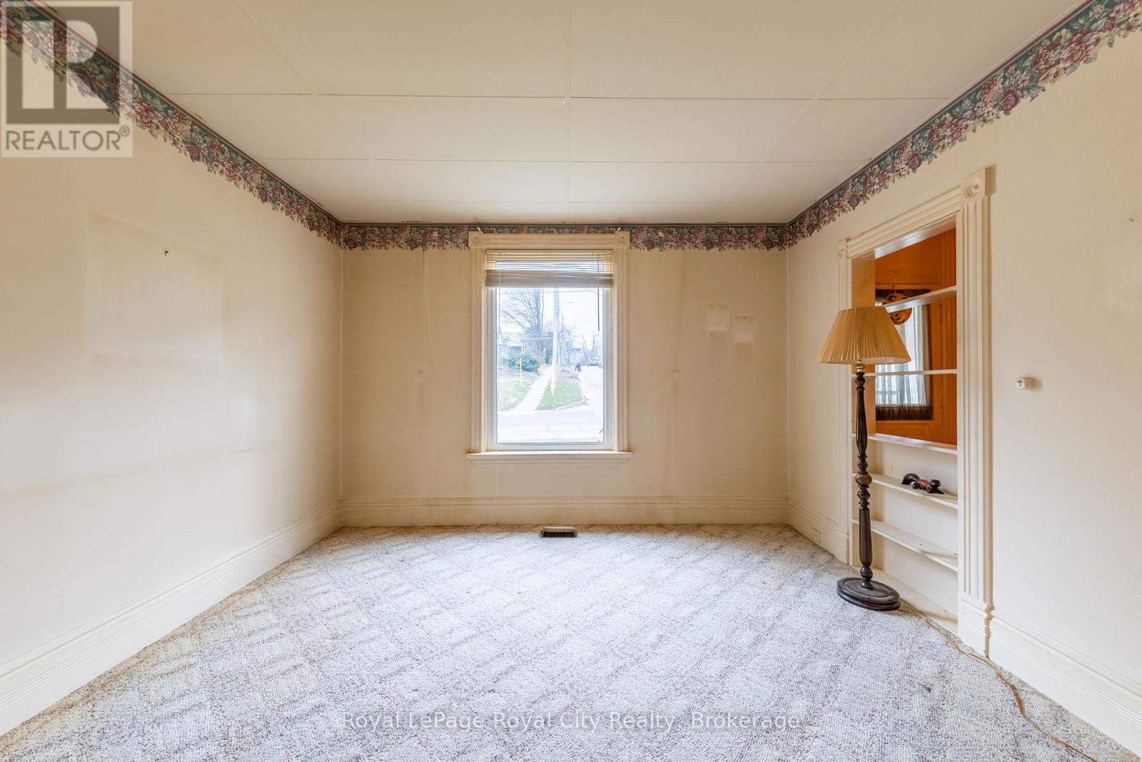 101 Dufferin Street, Guelph, Ontario  N1H 4A4 - Photo 3 - X12087737