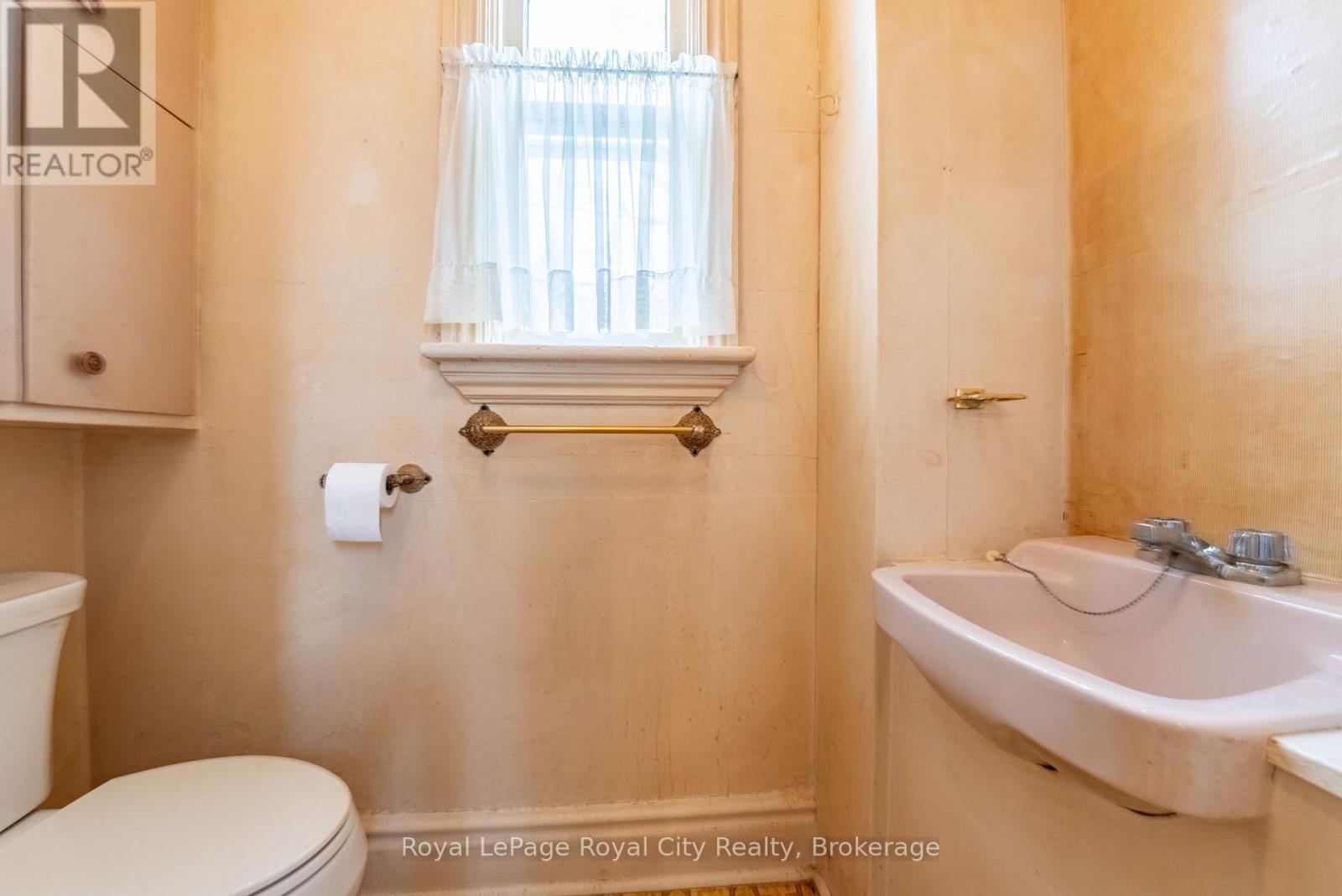 101 Dufferin Street, Guelph, Ontario  N1H 4A4 - Photo 8 - X12087737