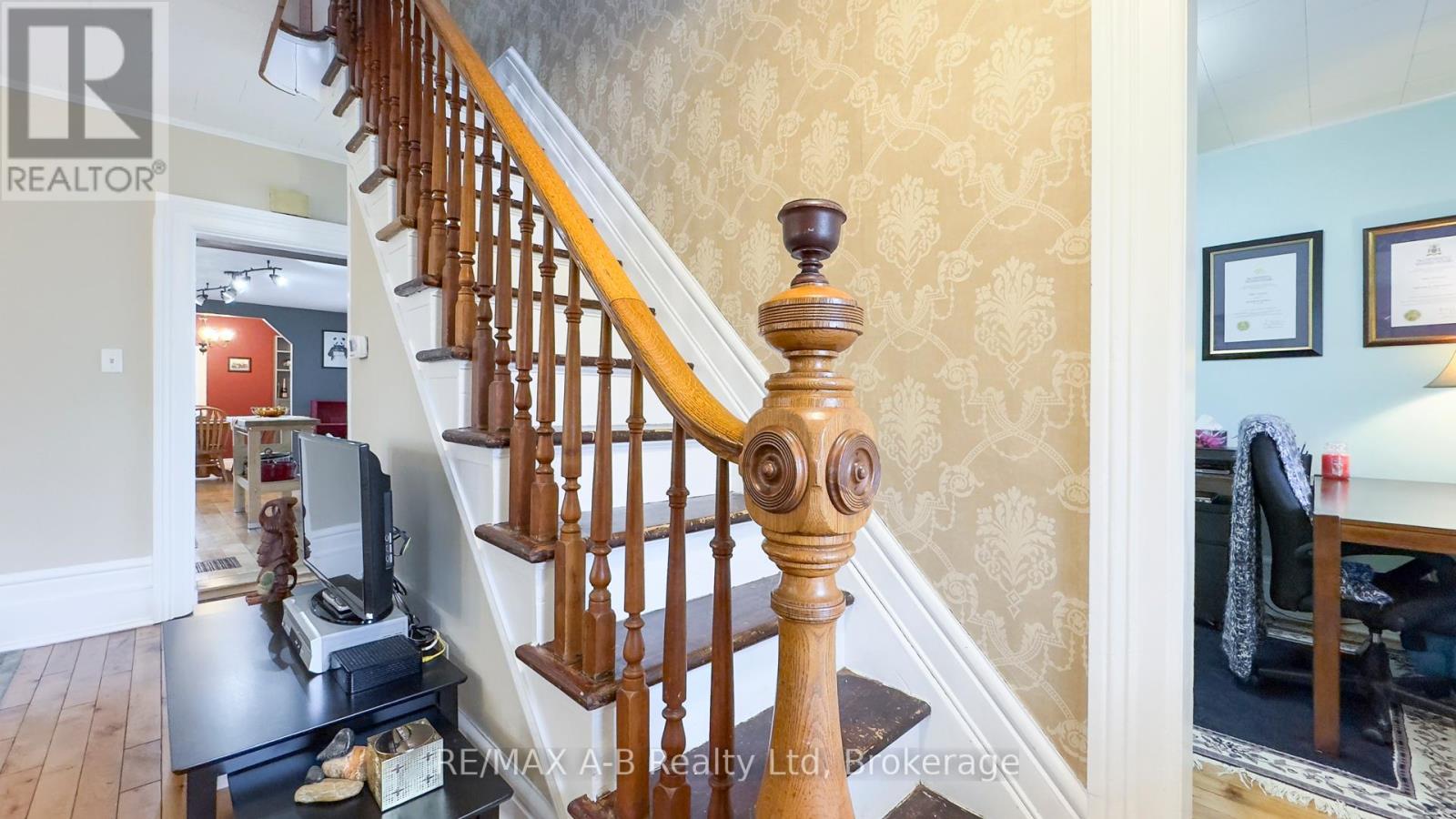 57 Warner Street, St. Marys, Ontario  N4X 1A7 - Photo 15 - X12087775