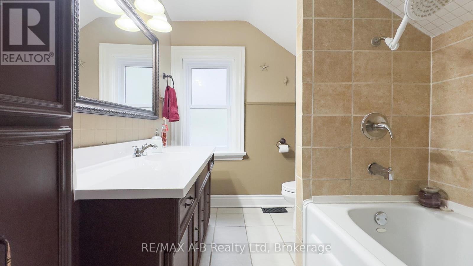57 Warner Street, St. Marys, Ontario  N4X 1A7 - Photo 22 - X12087775