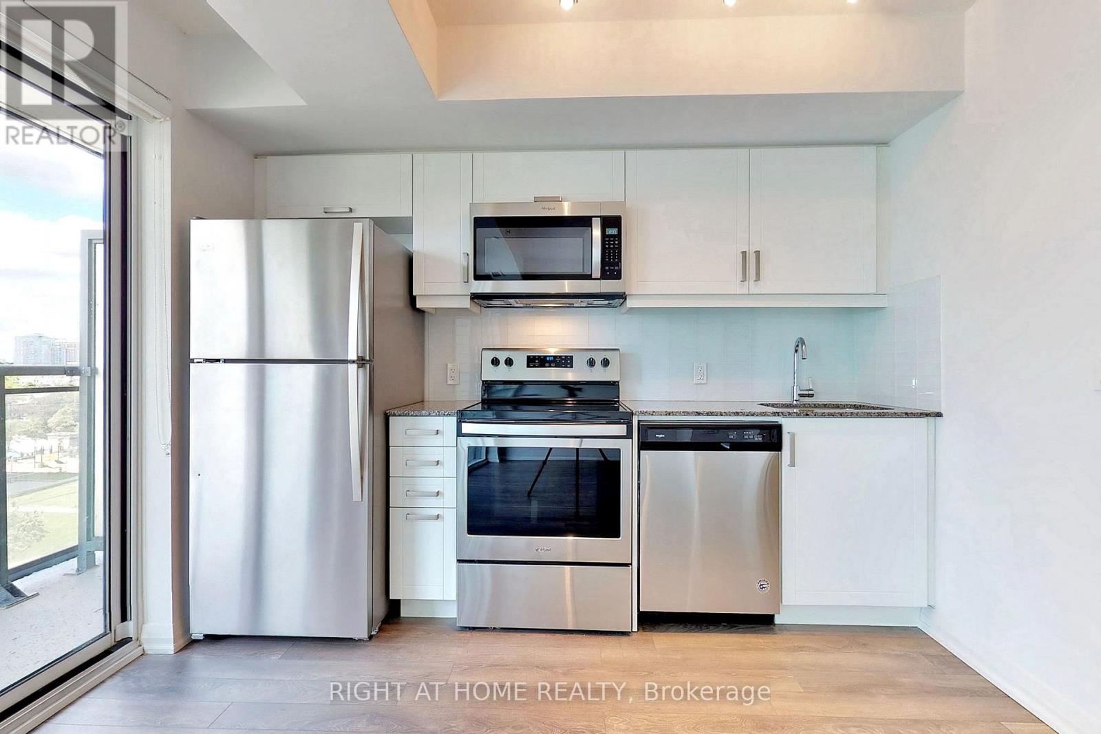 802 - 30 Meadowglen Place, Toronto, Ontario  M1G 0A6 - Photo 6 - E12087732