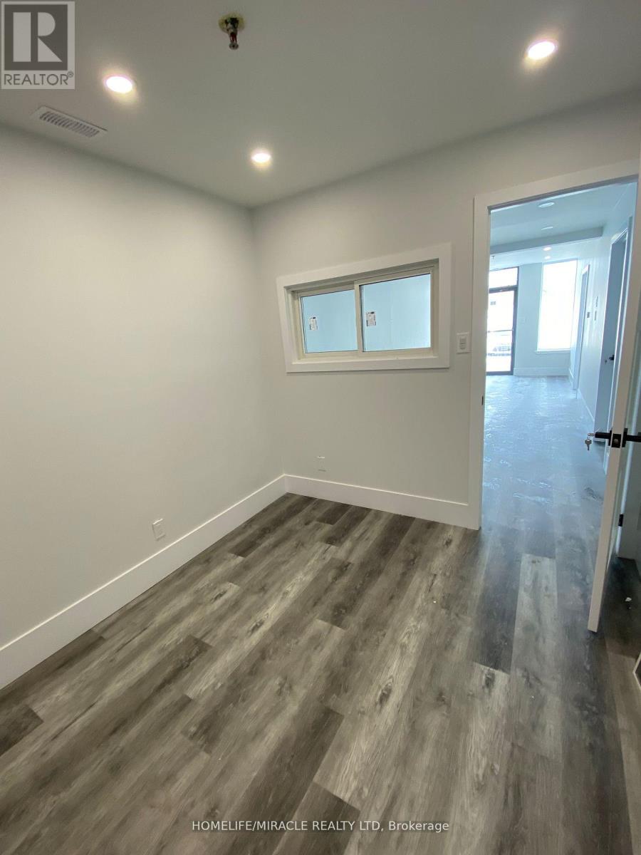 13 - 1365 MIDWAY BOULEVARD, Mississauga, Ontario