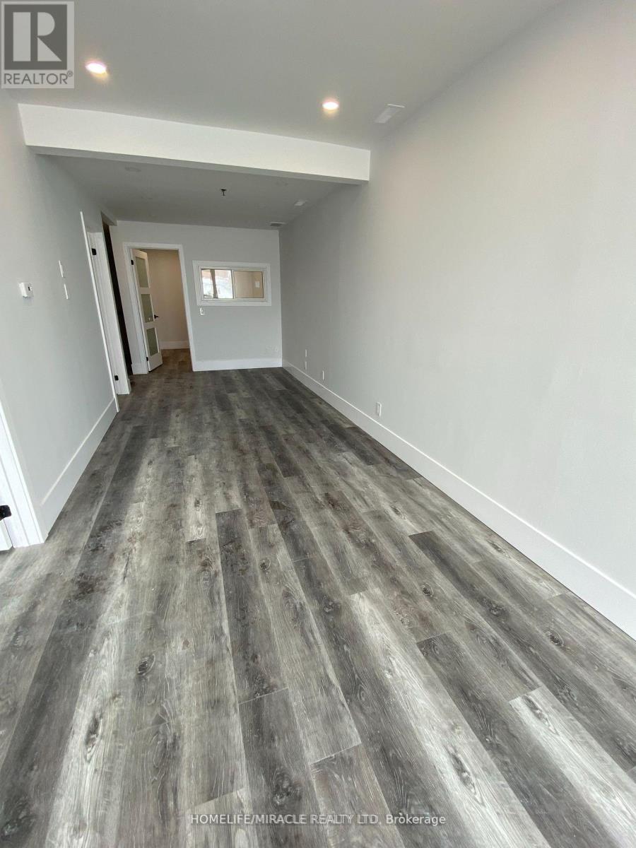 13 - 1365 Midway Boulevard, Mississauga, Ontario  L5T 2J5 - Photo 8 - W12087736