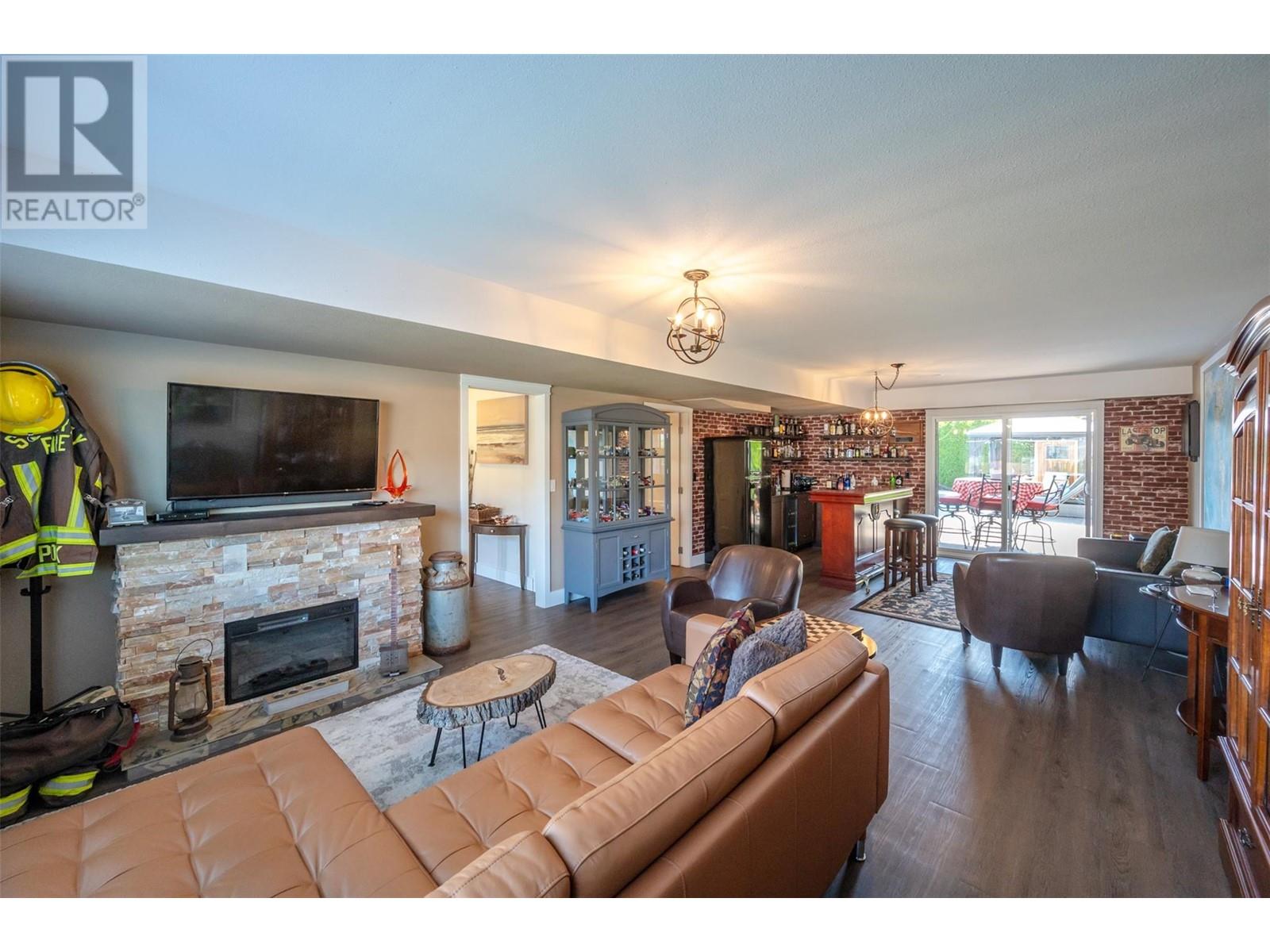 6 Mcintosh Court, Osoyoos, British Columbia  V0H 1V0 - Photo 16 - 10343727