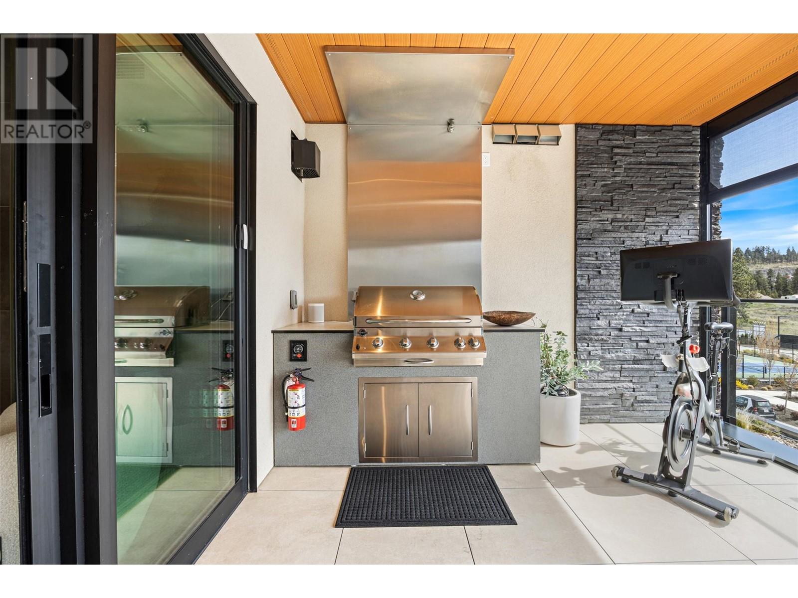 3000 Ariva Drive Unit# 3308, Kelowna, British Columbia  V1Z 0B3 - Photo 17 - 10343592