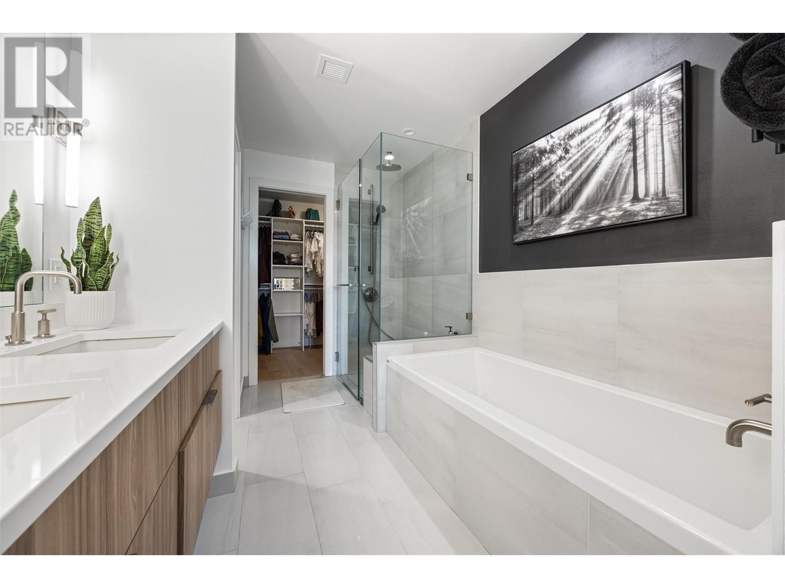 3000 Ariva Drive Unit# 3308, Kelowna, British Columbia  V1Z 0B3 - Photo 21 - 10343592
