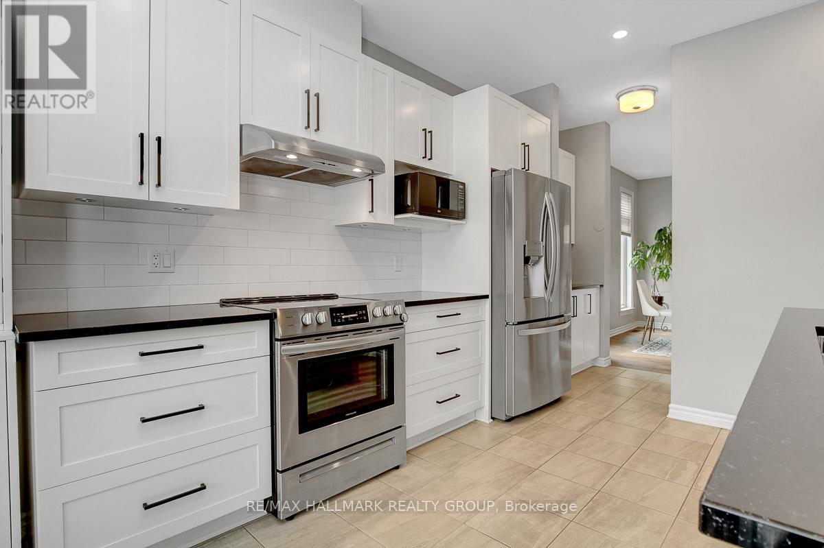 594 Baie Des Castors Private, Ottawa, Ontario  K4A 1E8 - Photo 24 - X12087812