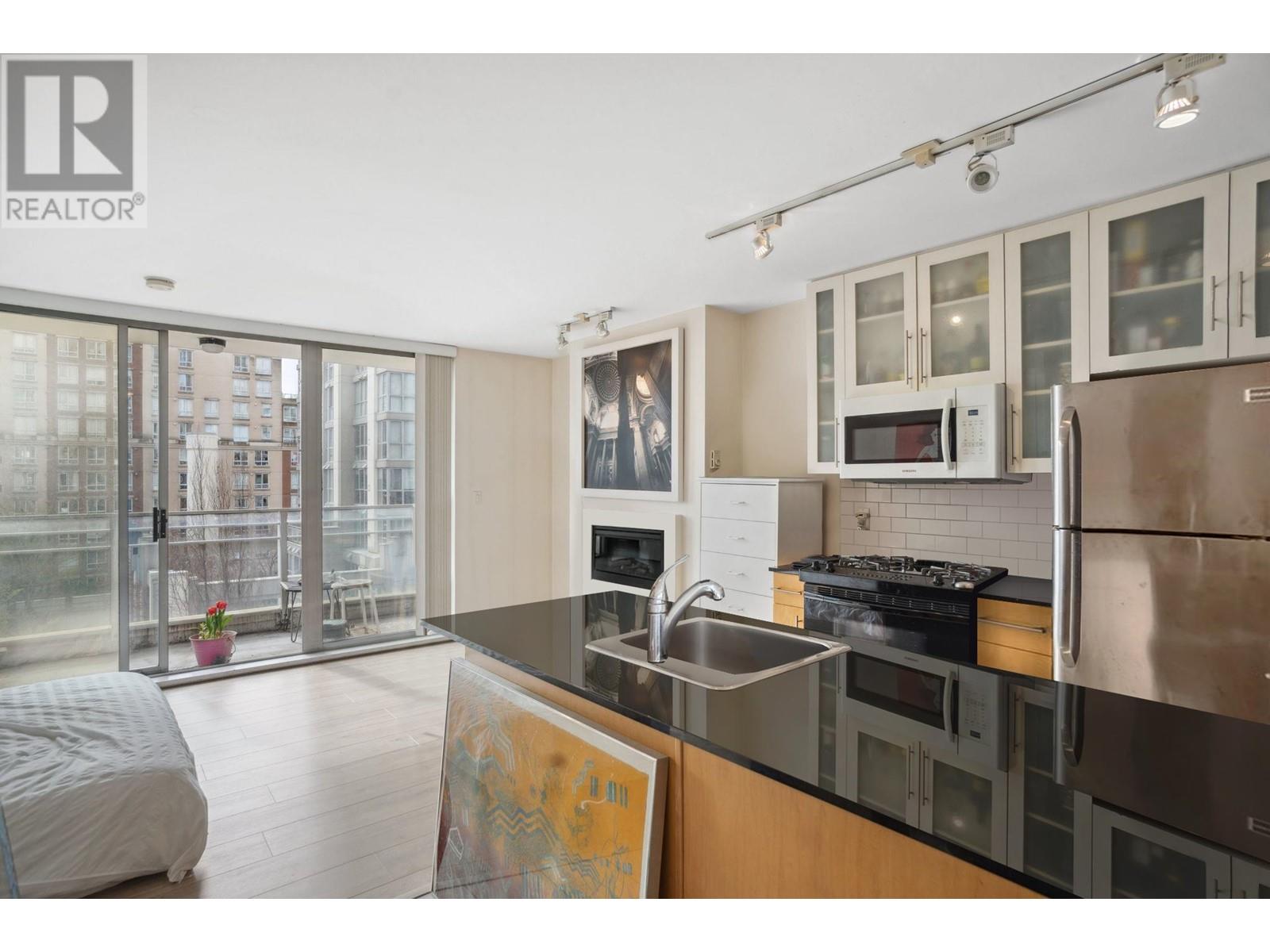 605 1225 RICHARDS STREET, Vancouver, British Columbia