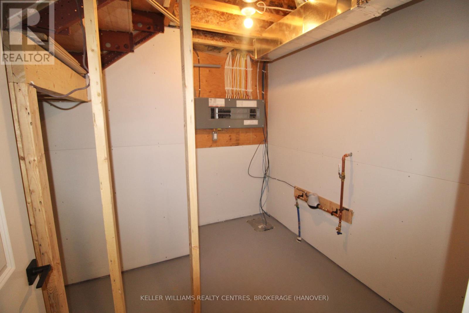 813 22nd Avenue A, Hanover, Ontario  N4N 0C5 - Photo 29 - X10846350