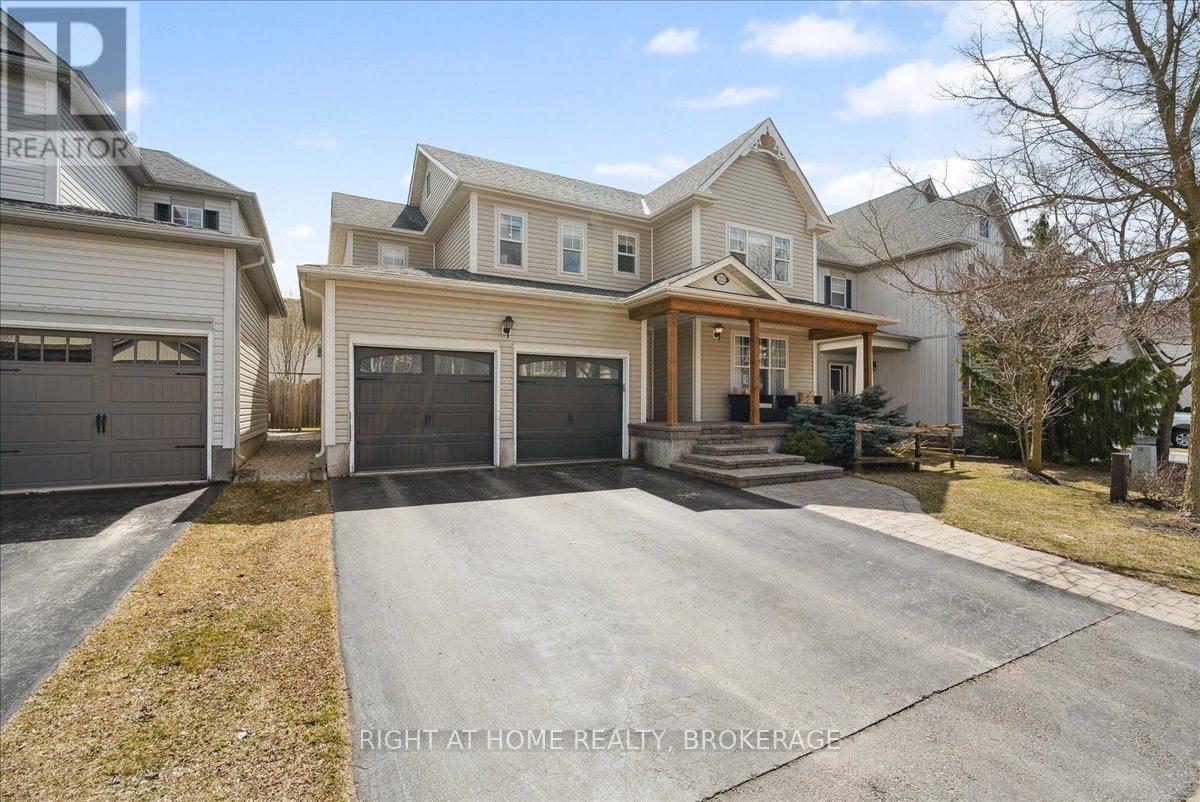 22 Bonnette Street, Halton Hills, Ontario  L7J 2Z8 - Photo 1 - W12087801