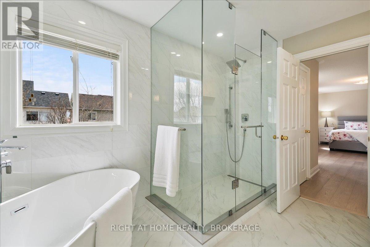 22 Bonnette Street, Halton Hills, Ontario  L7J 2Z8 - Photo 24 - W12087801