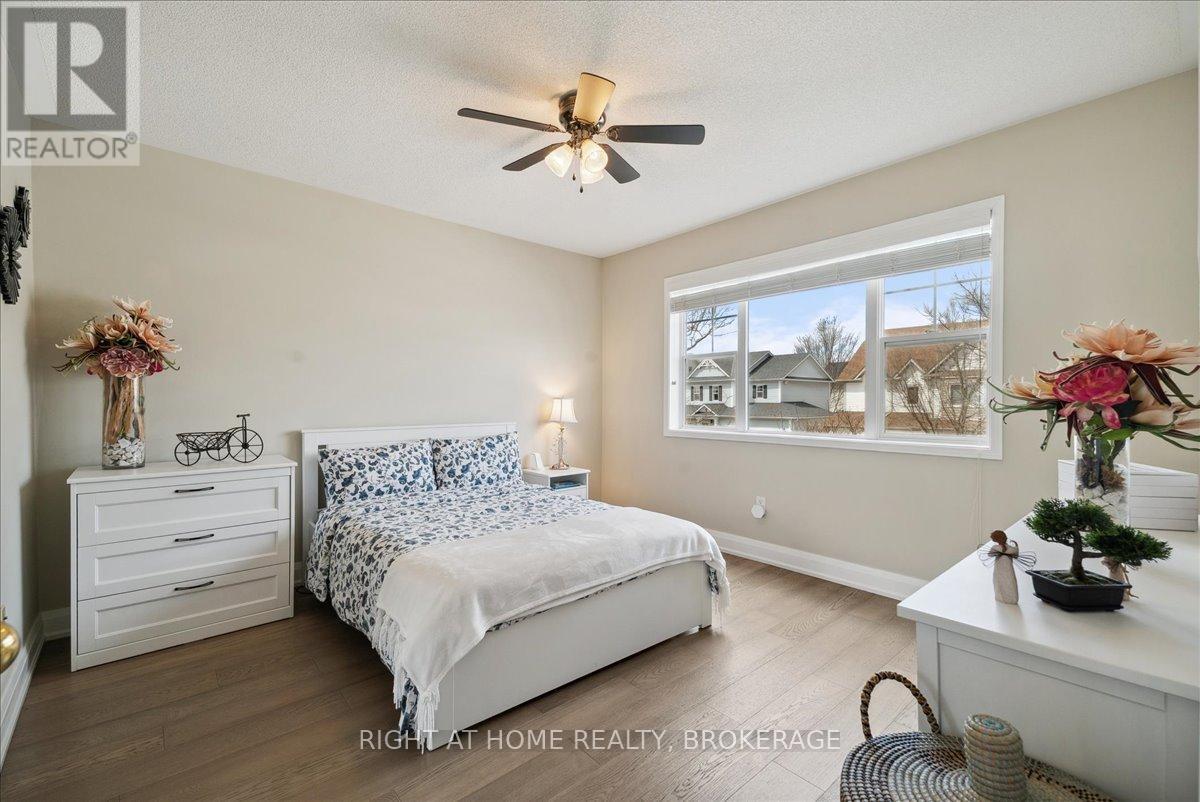 22 Bonnette Street, Halton Hills, Ontario  L7J 2Z8 - Photo 26 - W12087801
