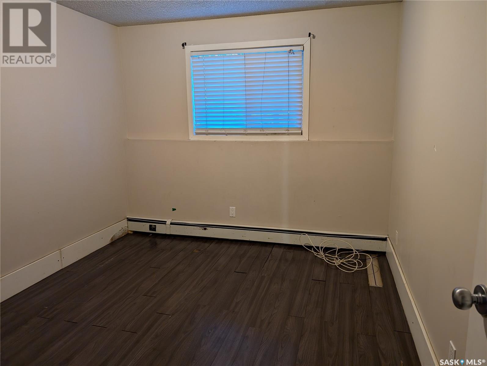 Property at 104 929 Northumberland AVENUE image 5