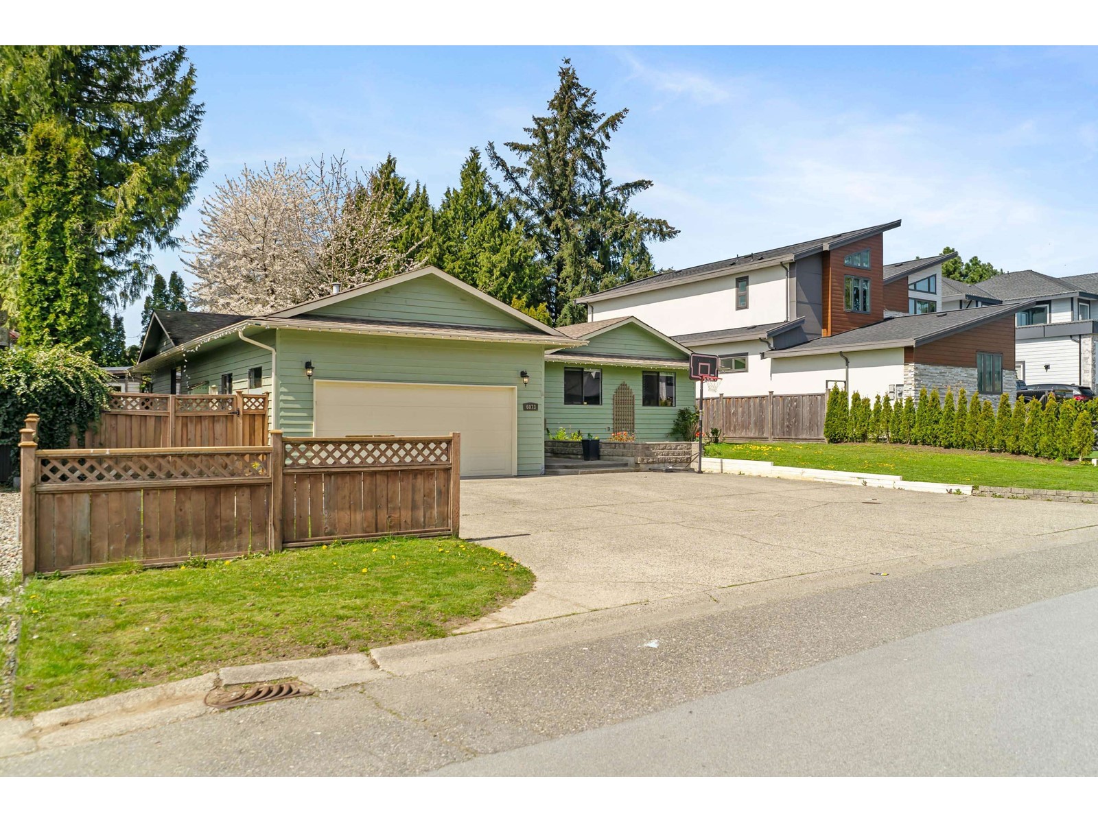 6073 172b Street, Surrey, British Columbia  V3S 6G6 - Photo 3 - R2990358