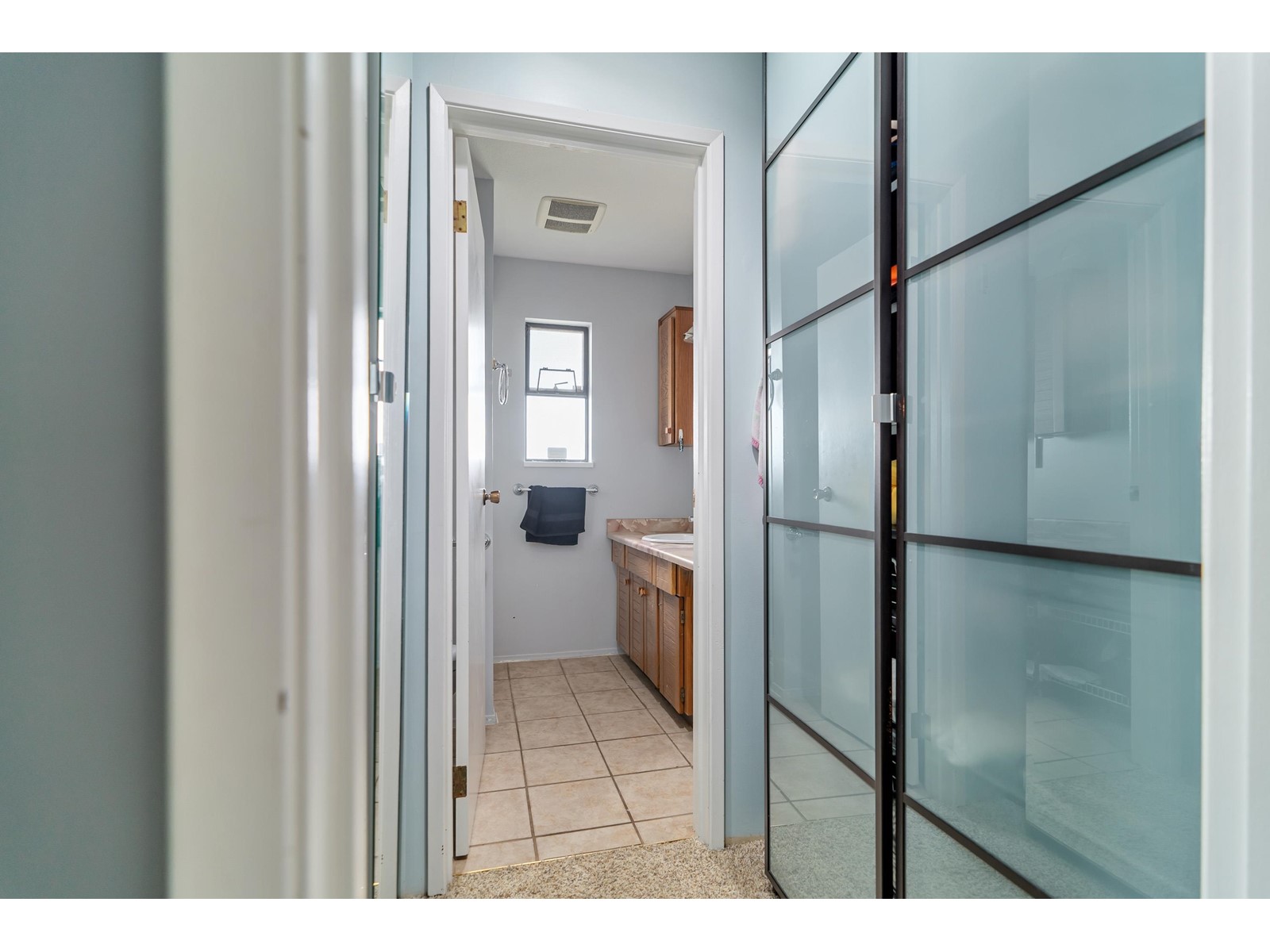 6073 172b Street, Surrey, British Columbia  V3S 6G6 - Photo 12 - R2990358