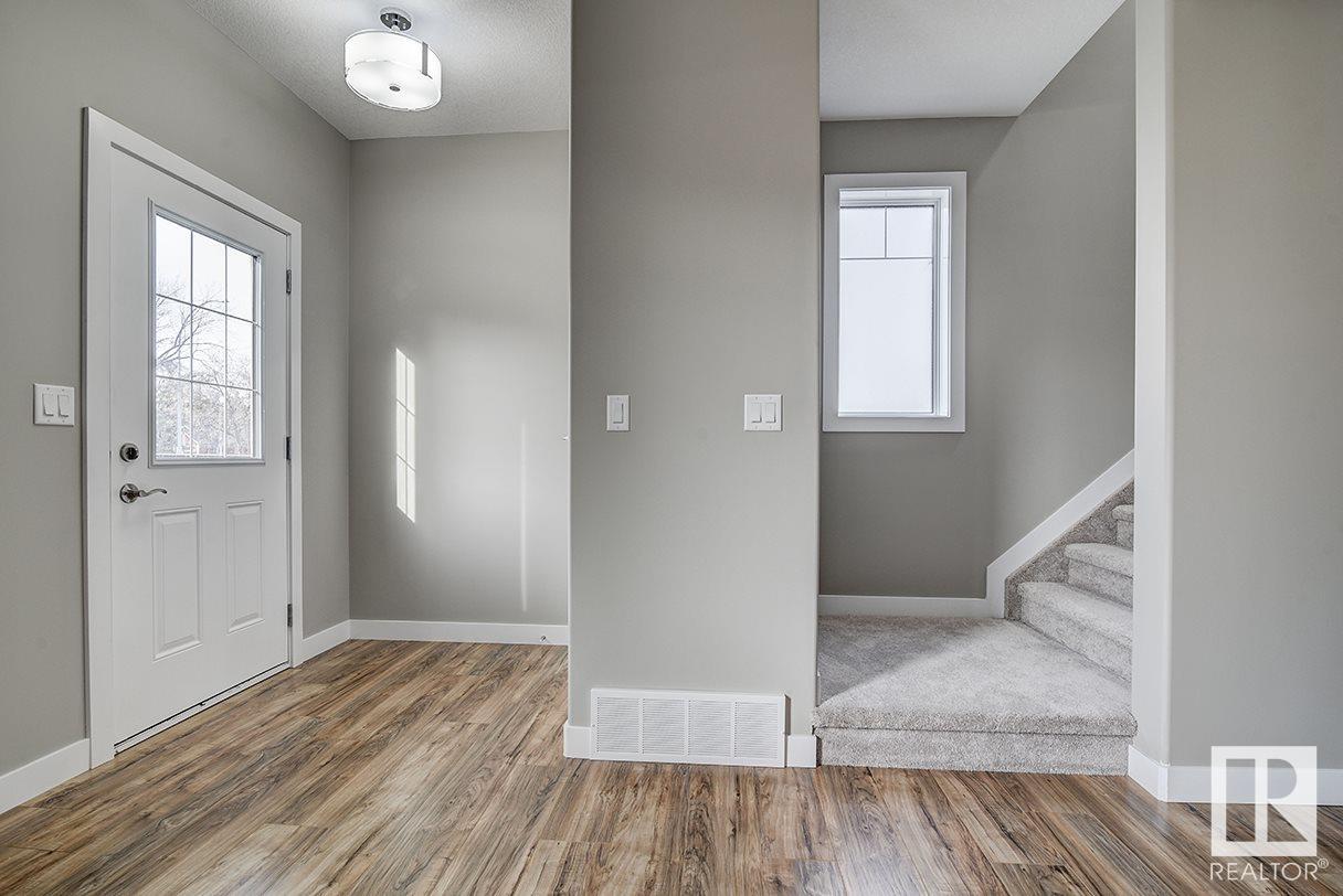 Property at 10359 149 ST NW image 5
