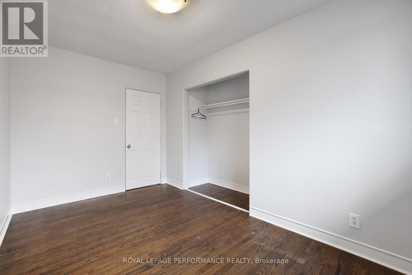 2247 Miramichi Street, Ottawa, Ontario  K2C 0Z1 - Photo 14 - X12087833
