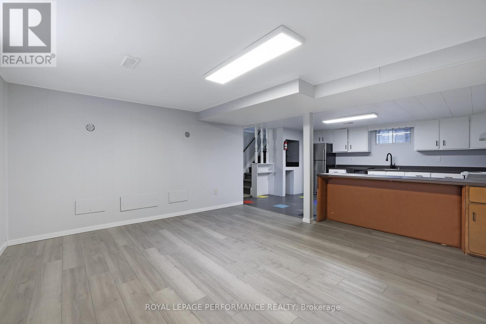 2247 Miramichi Street, Ottawa, Ontario  K2C 0Z1 - Photo 27 - X12087833