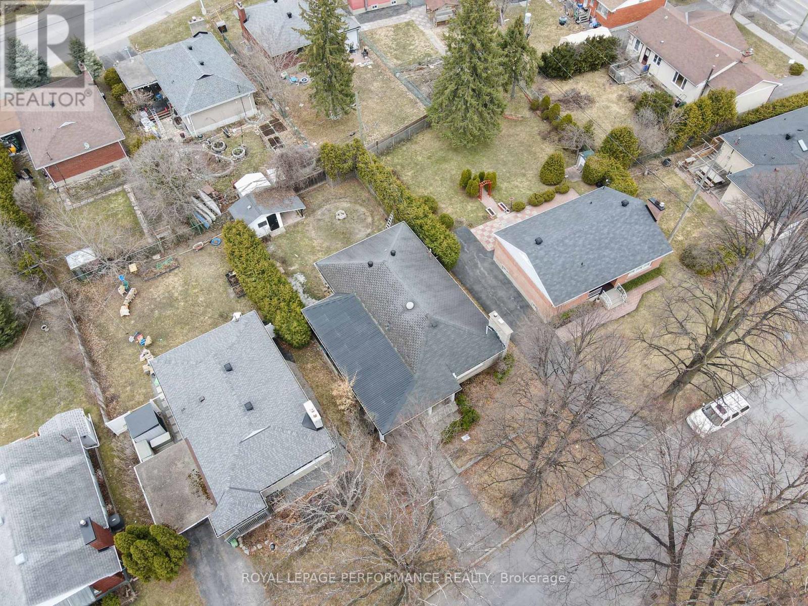 2247 Miramichi Street, Ottawa, Ontario  K2C 0Z1 - Photo 40 - X12087833