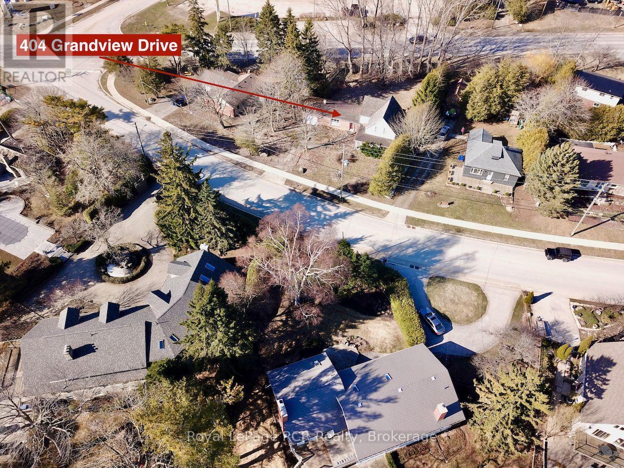 404 Grandview Drive, Meaford, Ontario  N4L 1J5 - Photo 5 - X12087827