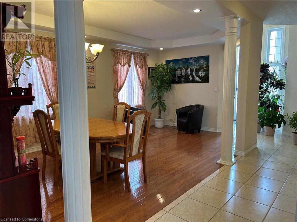 172 Lorenzo Drive, Hamilton, Ontario  L9A 0A2 - Photo 9 - 40717440