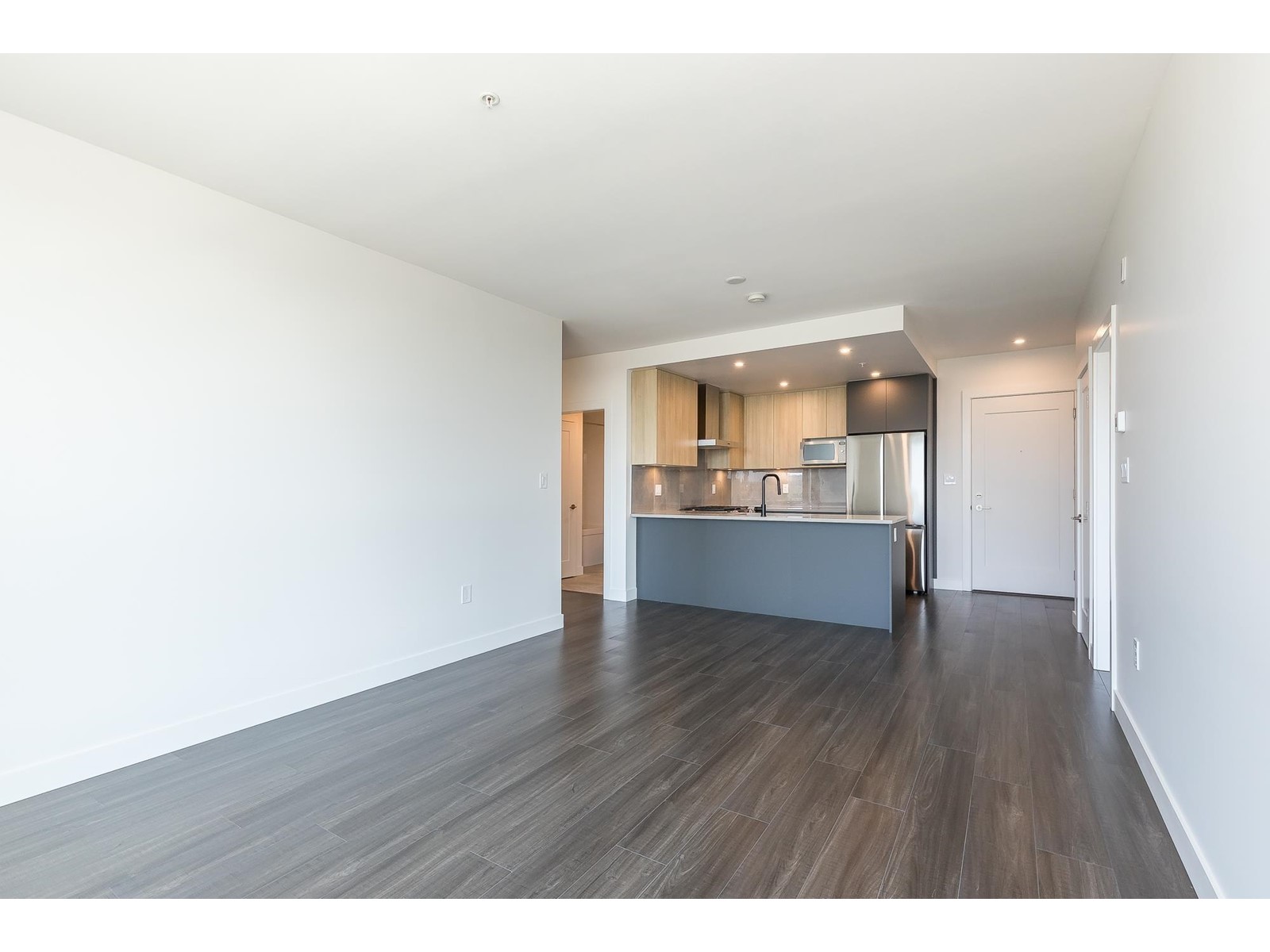 A304 31900 Raven Avenue, Mission, British Columbia  V2V 1B8 - Photo 5 - R2989547